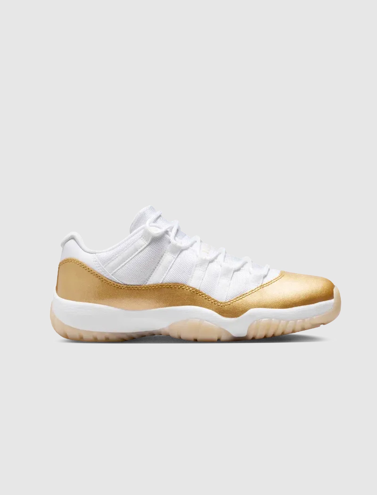 WOMEN'S AIR JORDAN 11 RETRO LOW 