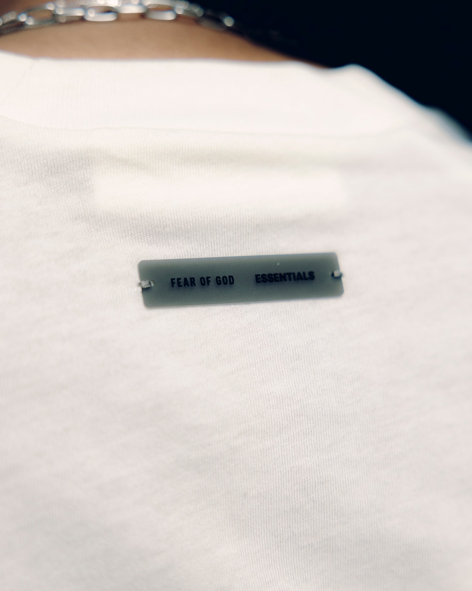 CLASSIC FIT TEE