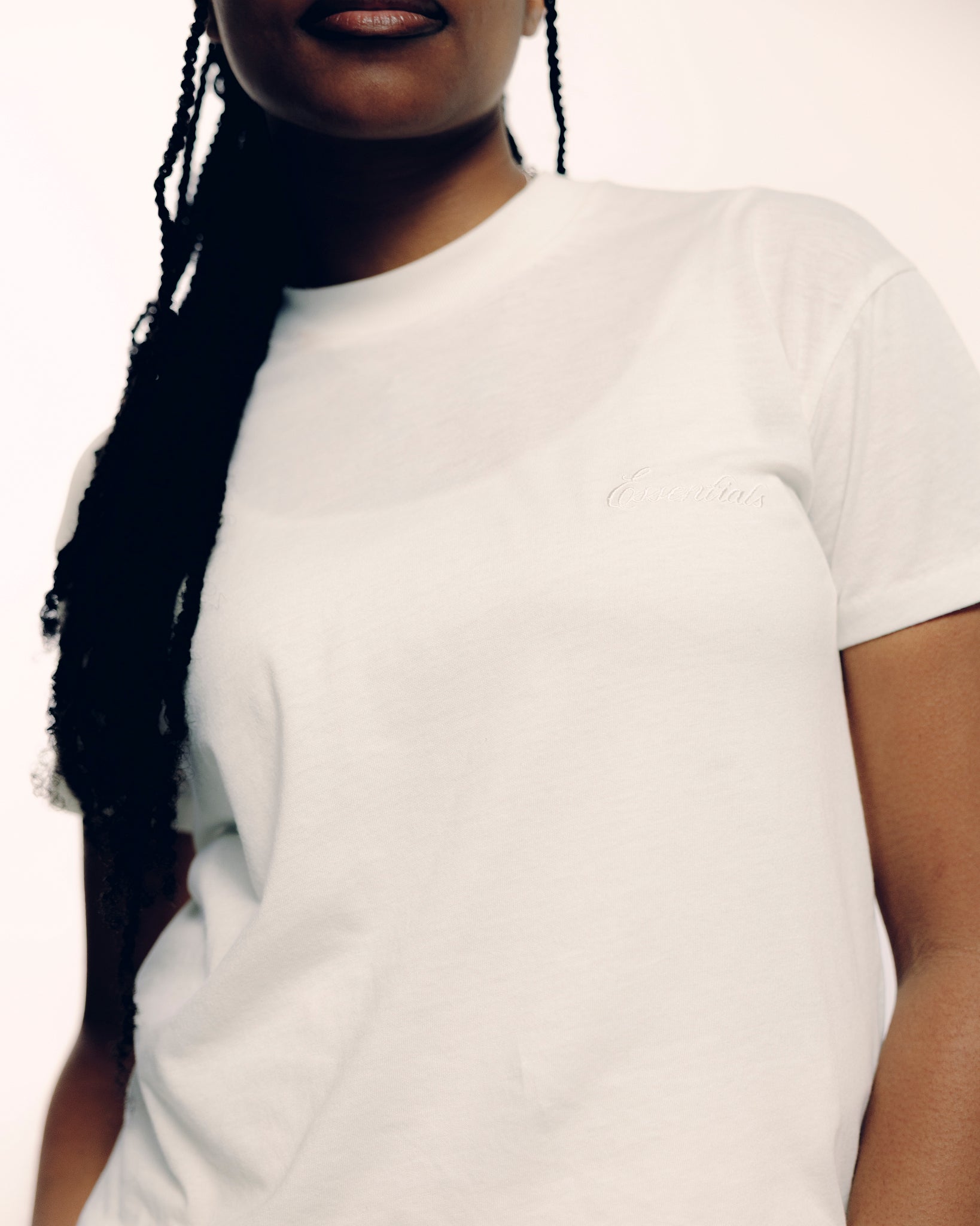 CLASSIC FIT TEE