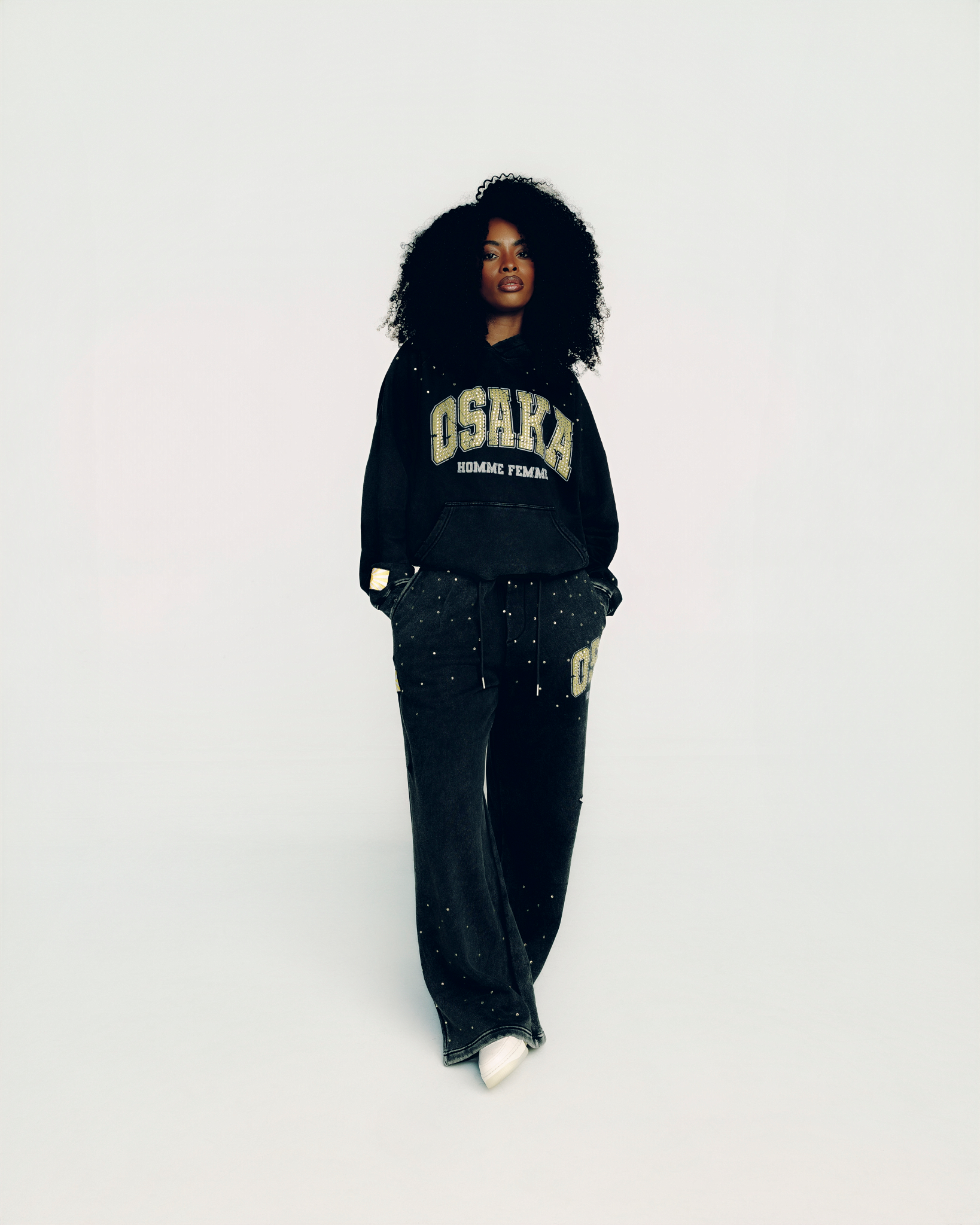 WORLD TOUR HOODIE