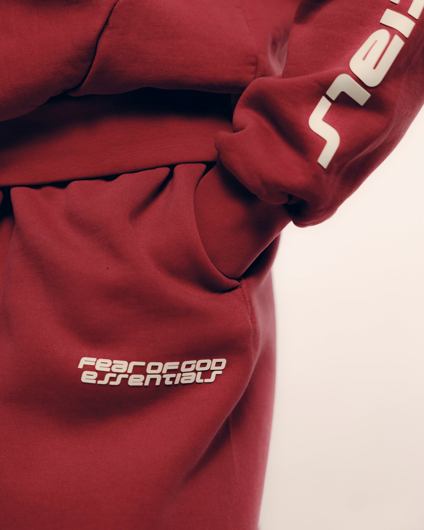 CLASSIC SWEATPANT