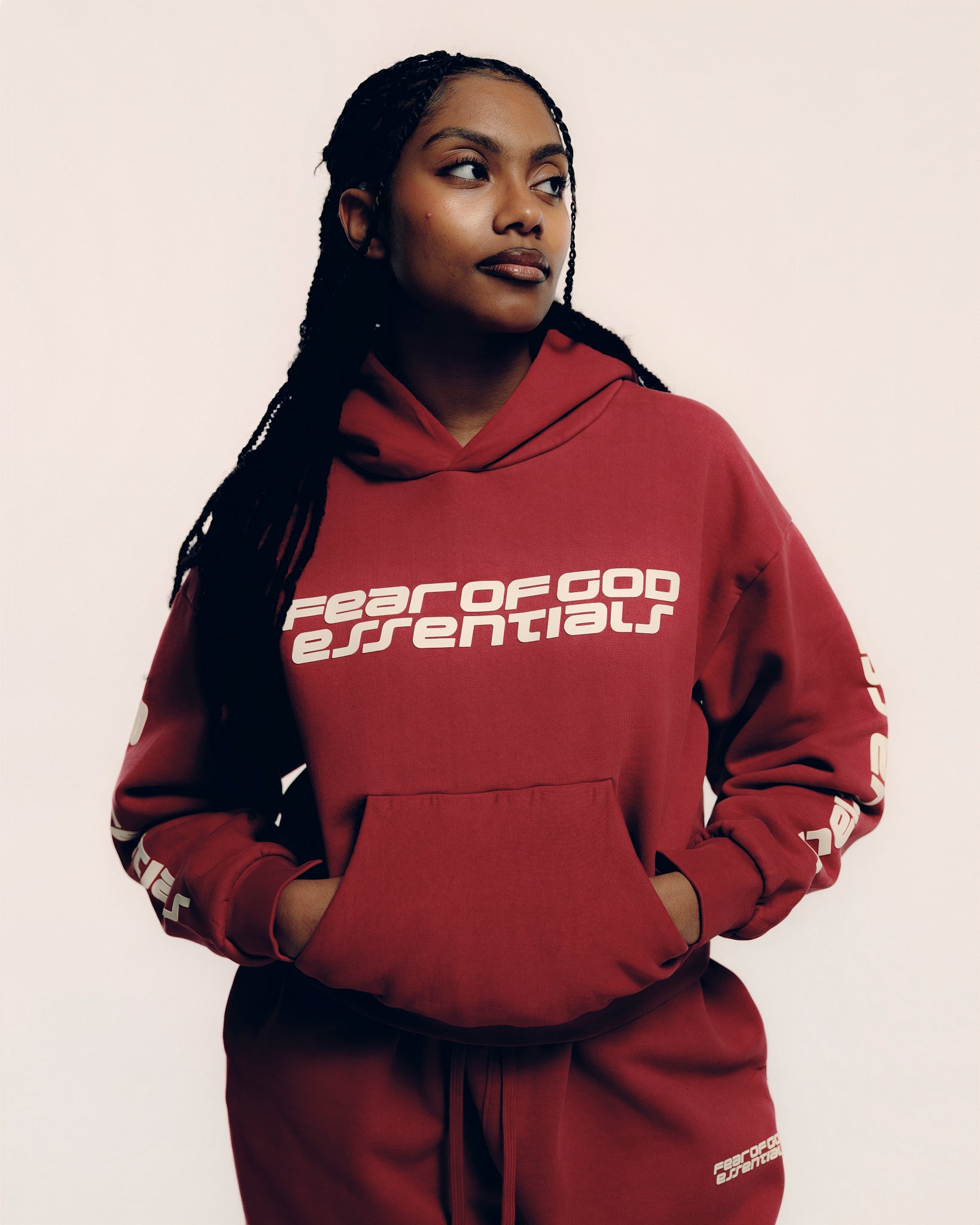 CLASSIC HOODIE