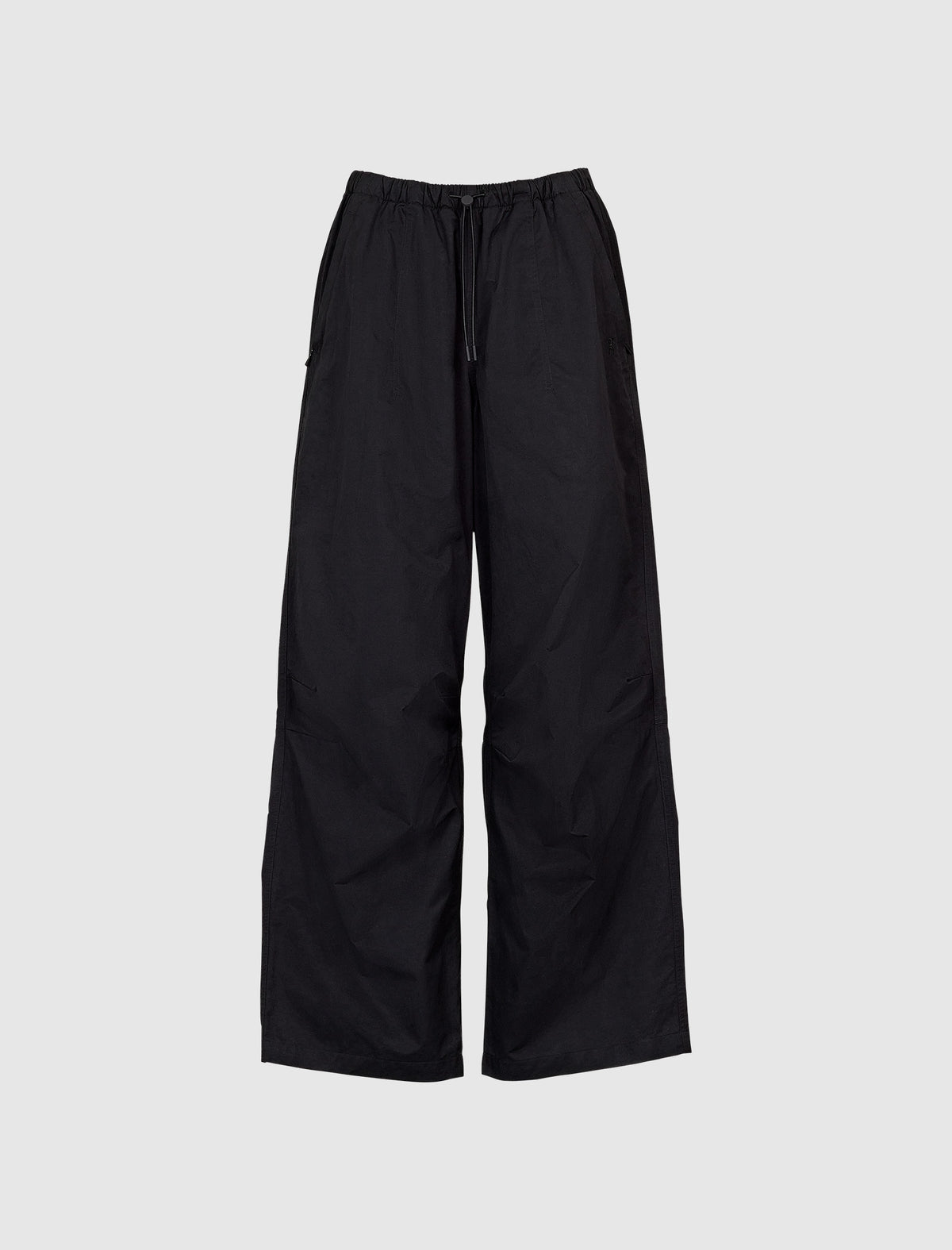 ZENDAYA X ON RUNNING PARACHUTE PANTS – JAIDE