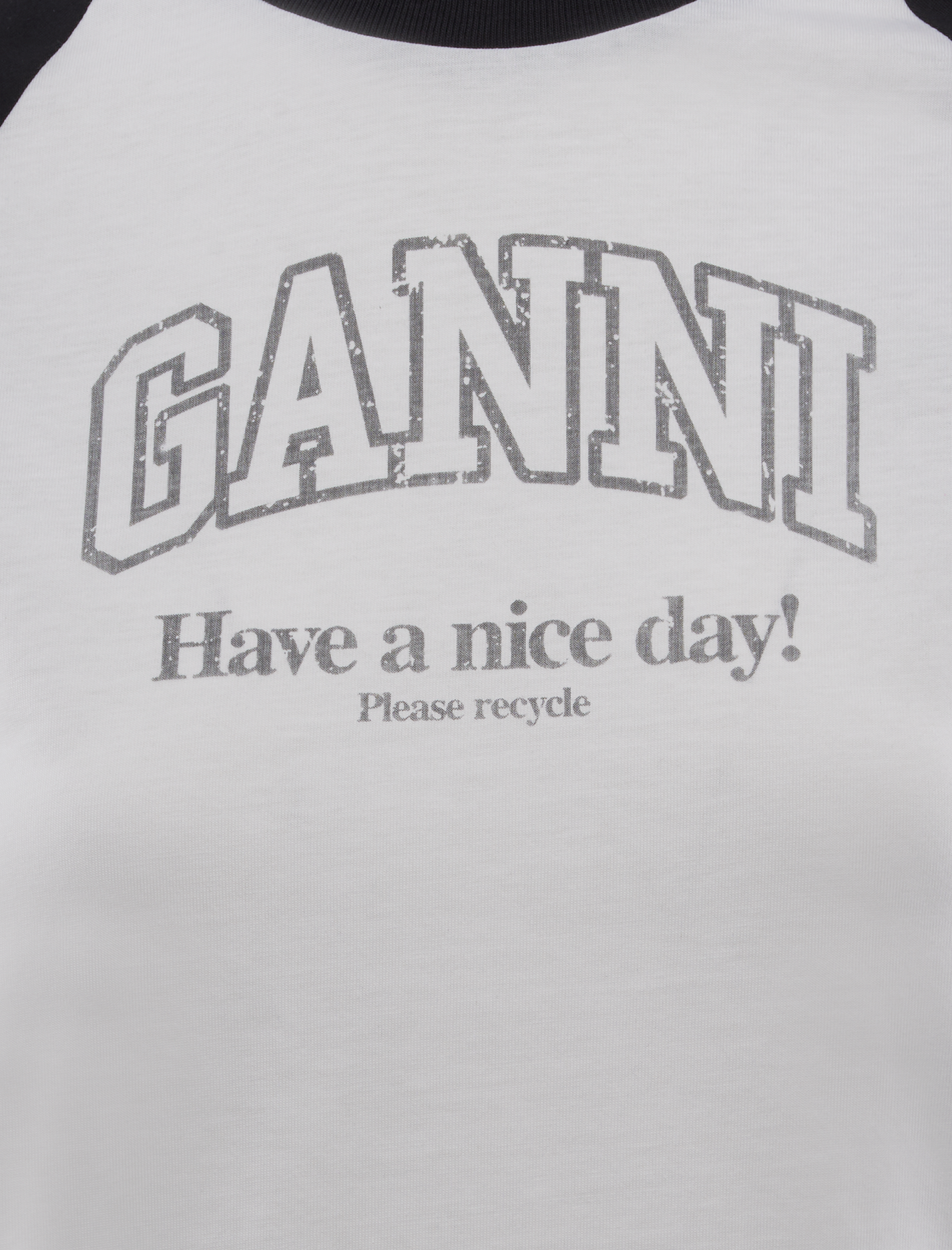LONG SLEEVE T-SHIRT