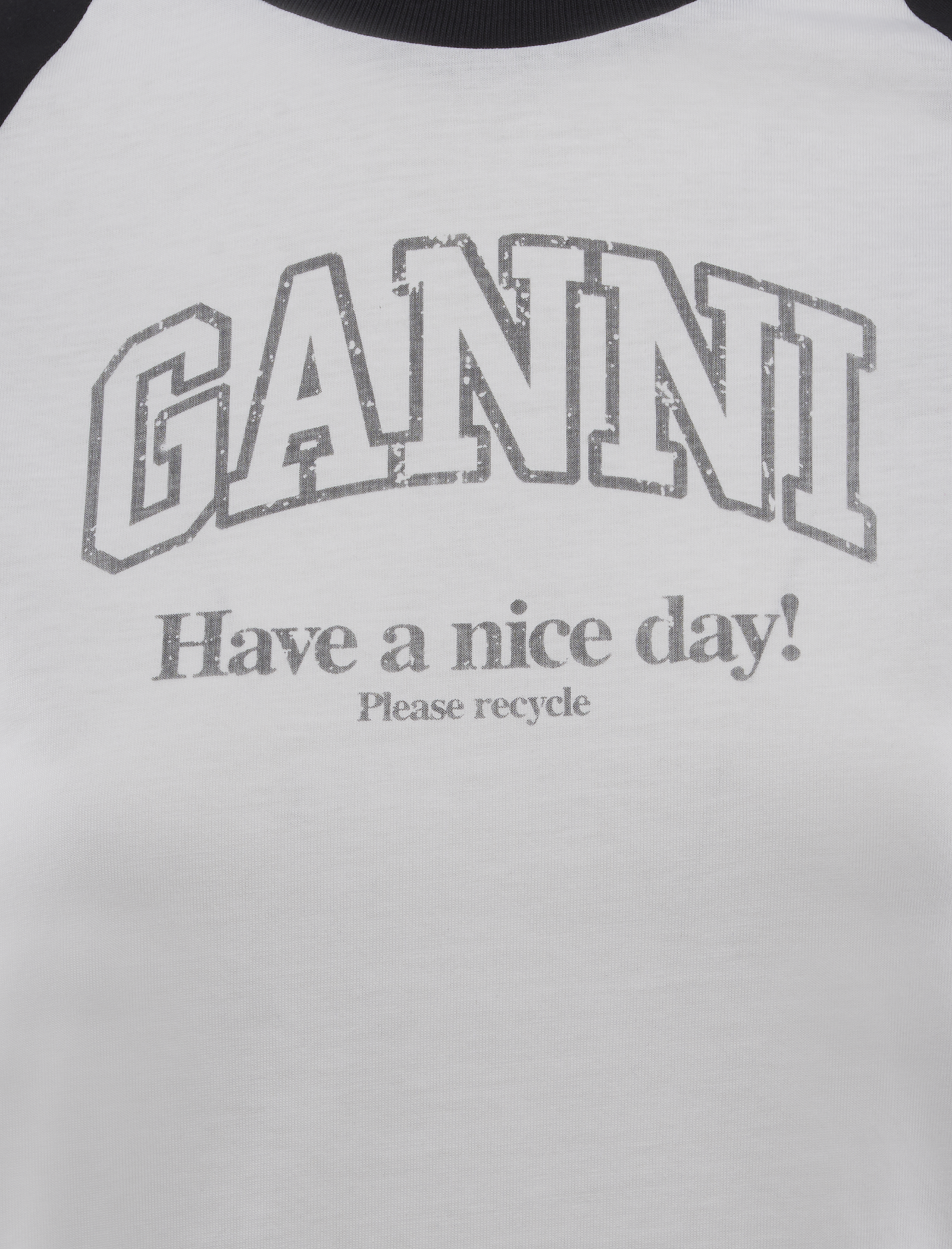 LONG SLEEVE T-SHIRT