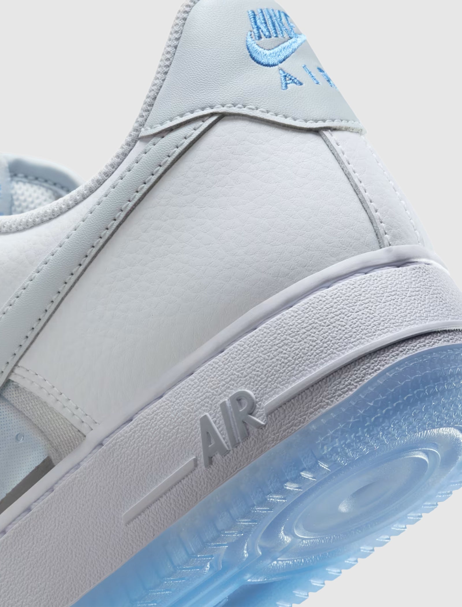 AIR FORCE 1 "CLEAR"