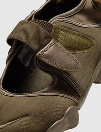 NIKE WOMEN'S AIR RIFT