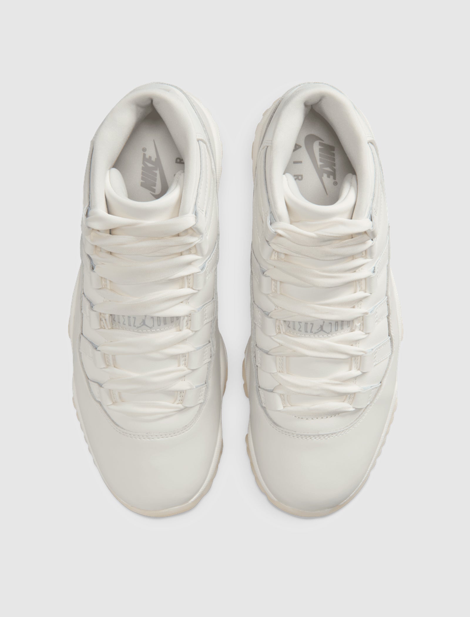 WOMEN&#39;S AIR JORDAN 11 RETRO