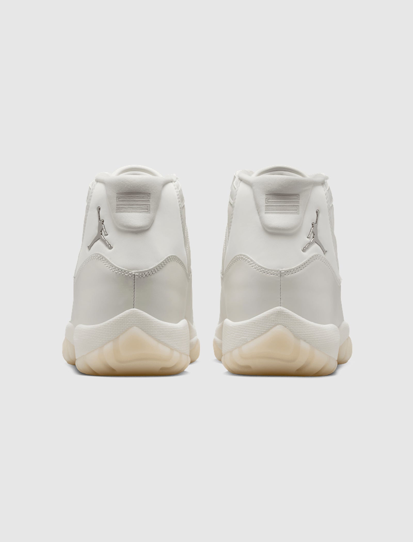 WOMEN&#39;S AIR JORDAN 11 RETRO