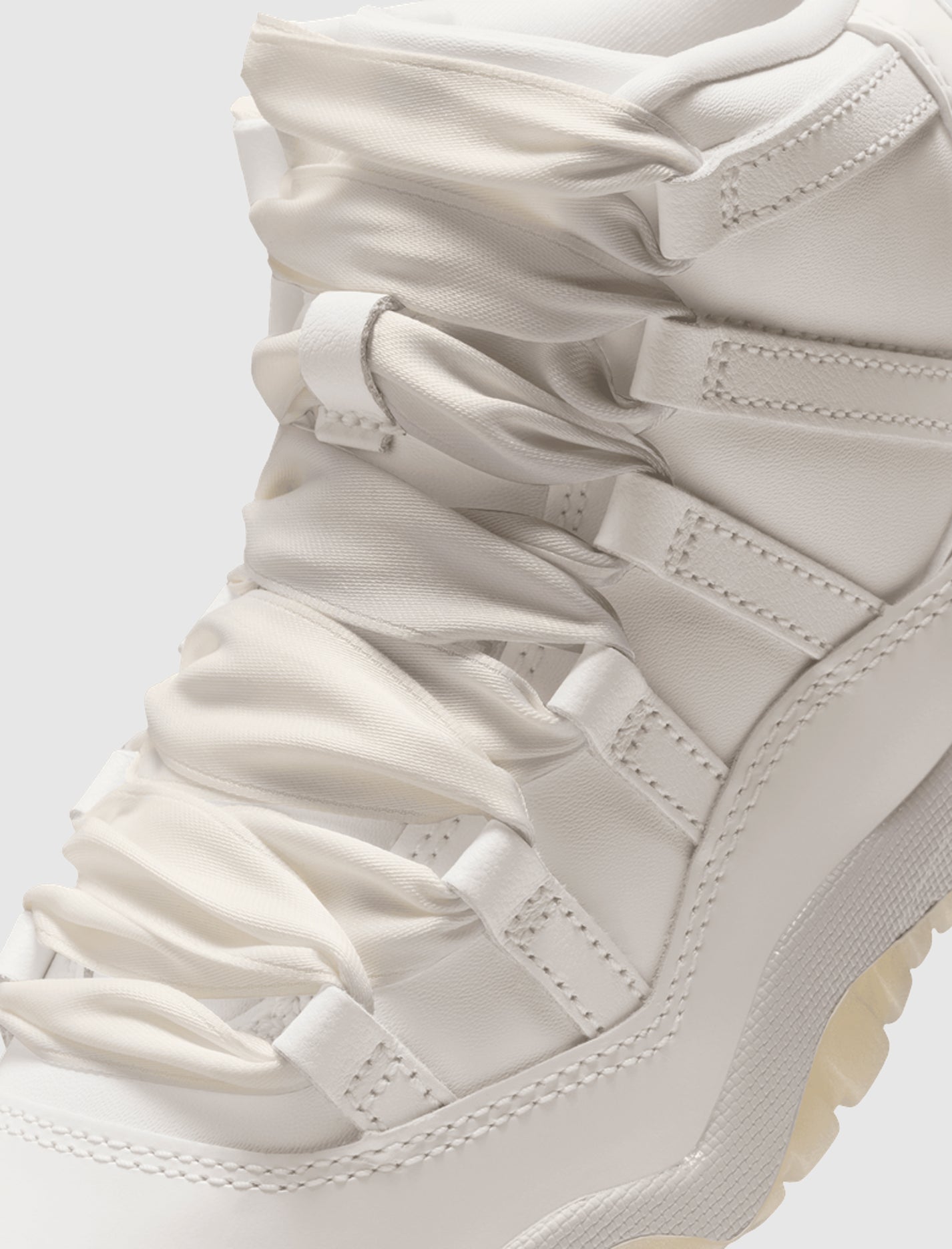 WOMEN&#39;S AIR JORDAN 11 RETRO PS