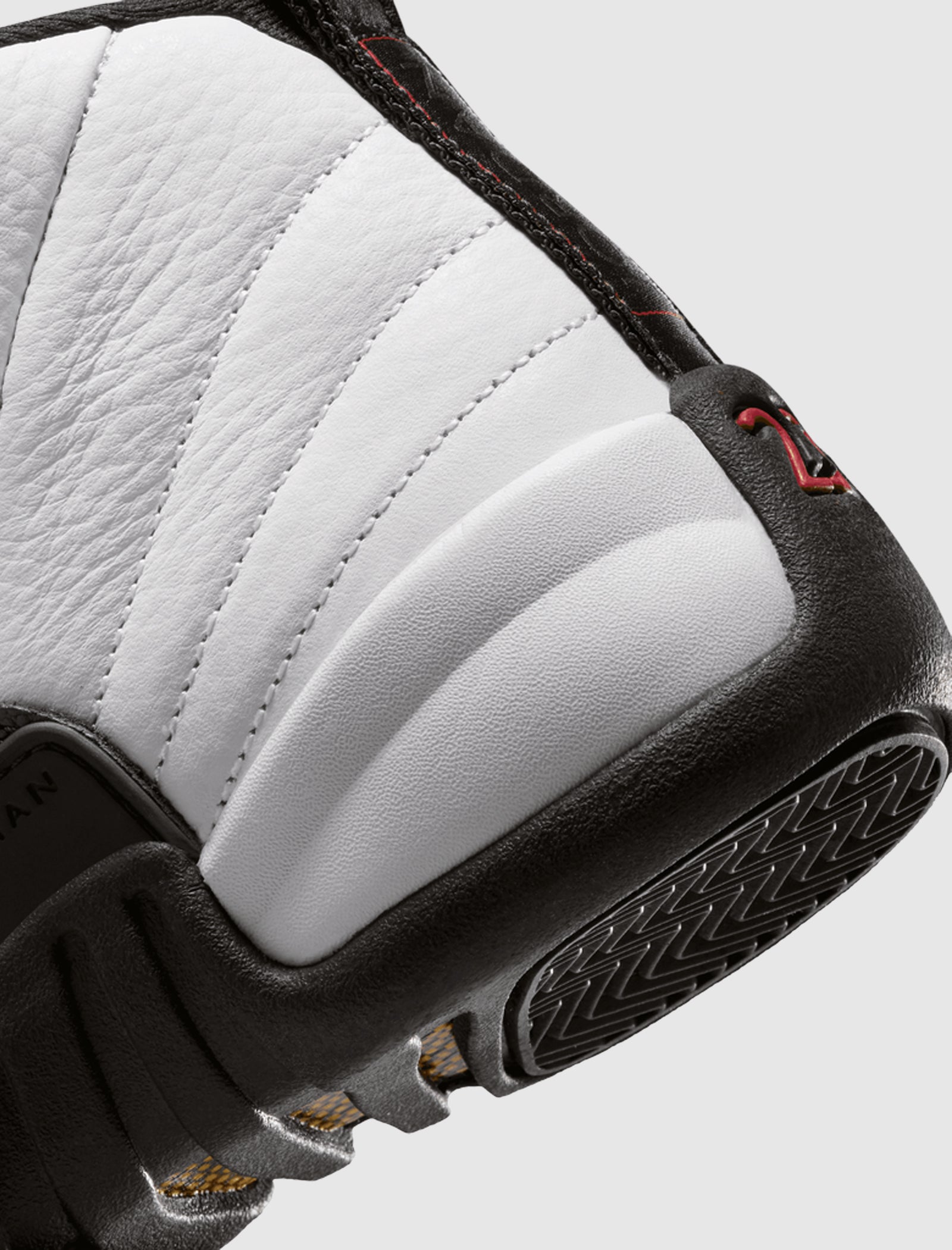 AIR JORDAN 12 RETRO "TAXI" GS