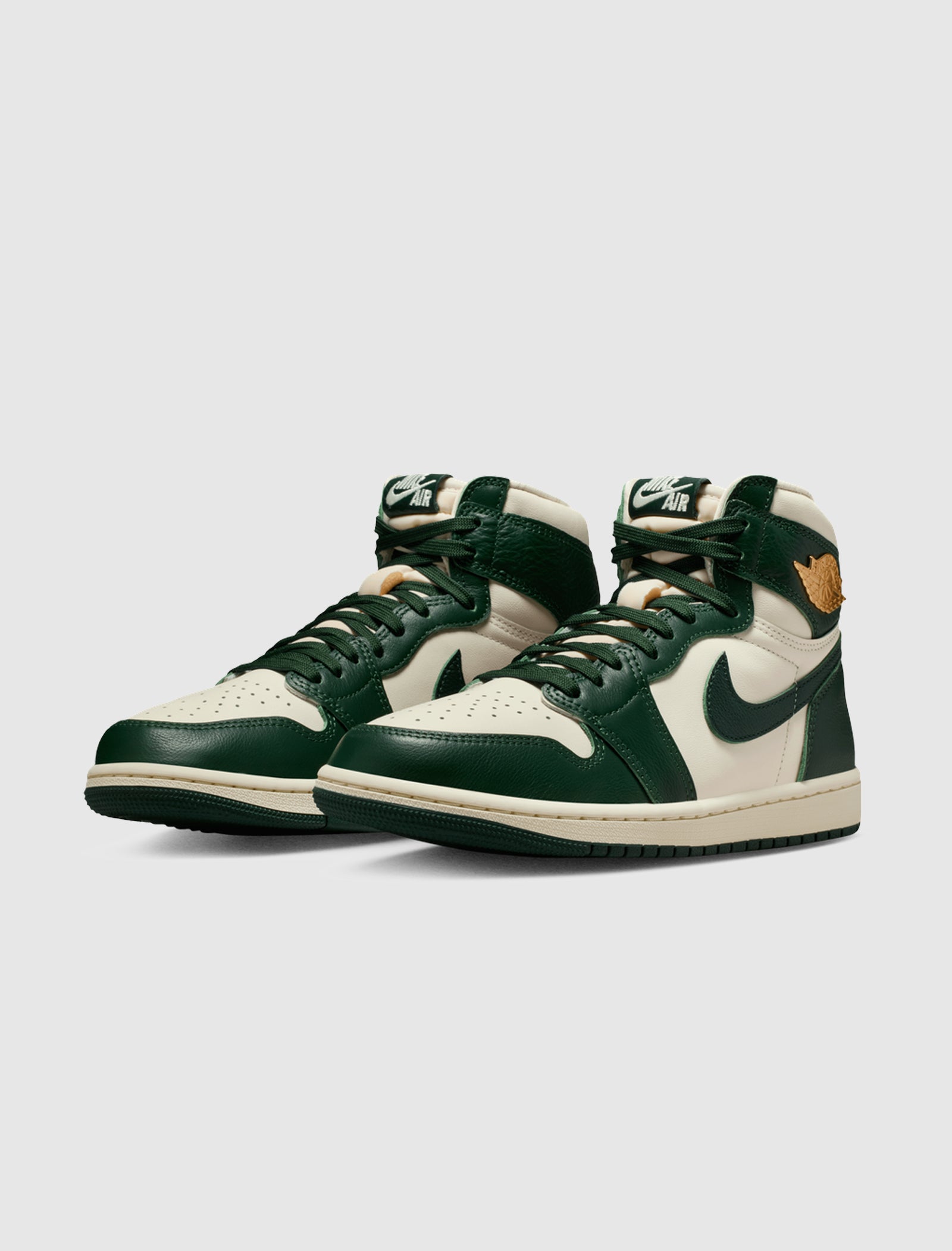 WOMEN&#39;S AIR JORDAN 1 RETRO HIGH OG “PRO GREEN”