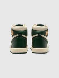 WOMEN&#39;S AIR JORDAN 1 RETRO HIGH OG “PRO GREEN”