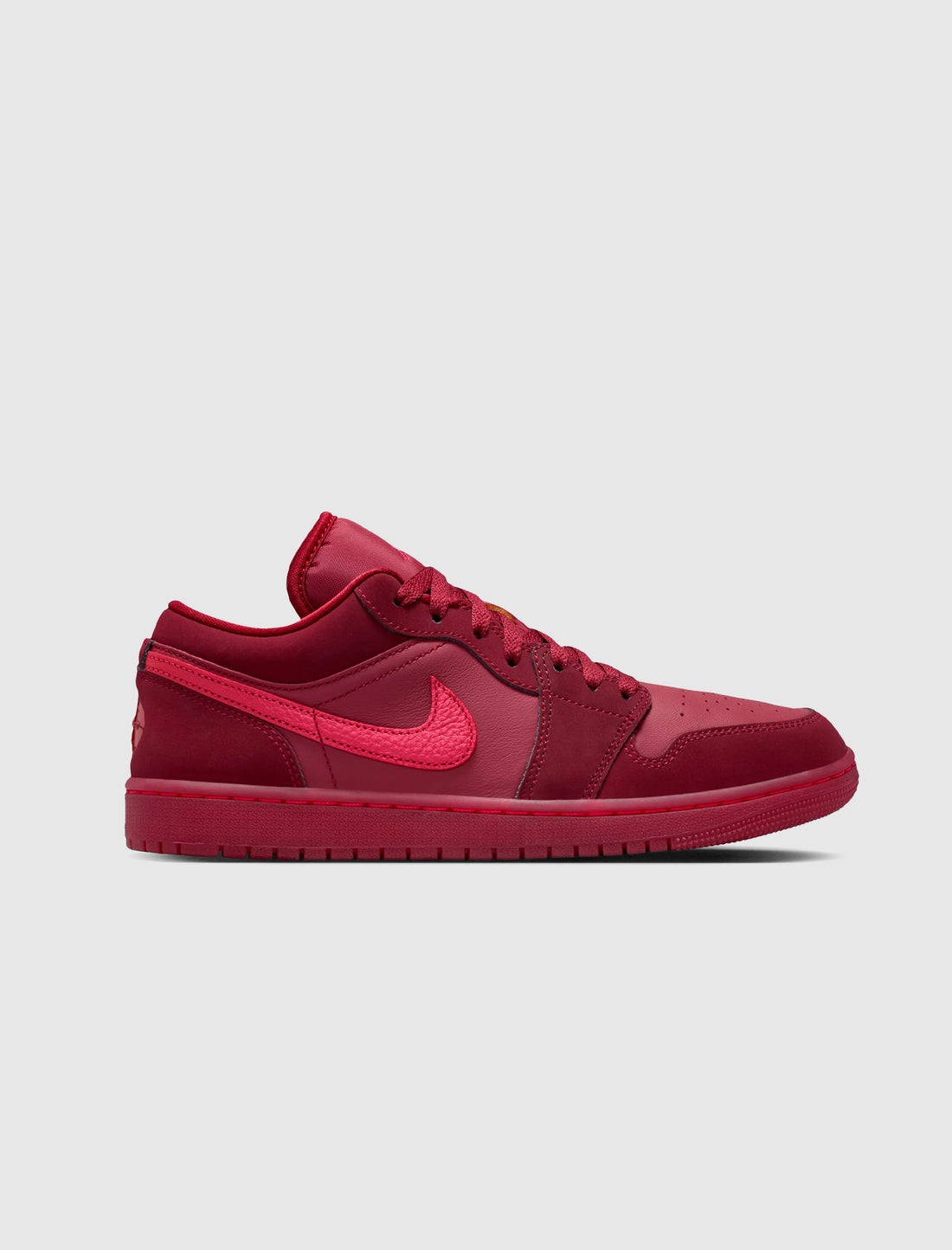 AIR JORDAN 1 LOW SE
