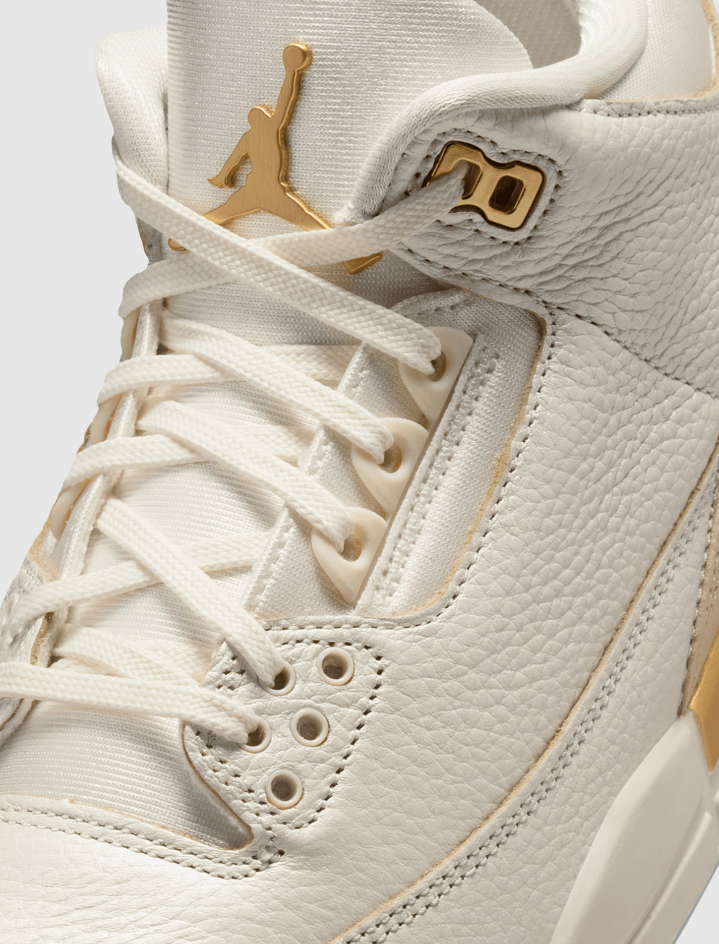 AIR JORDAN 3 &quot;SAIL AND PALE IVORY&quot;