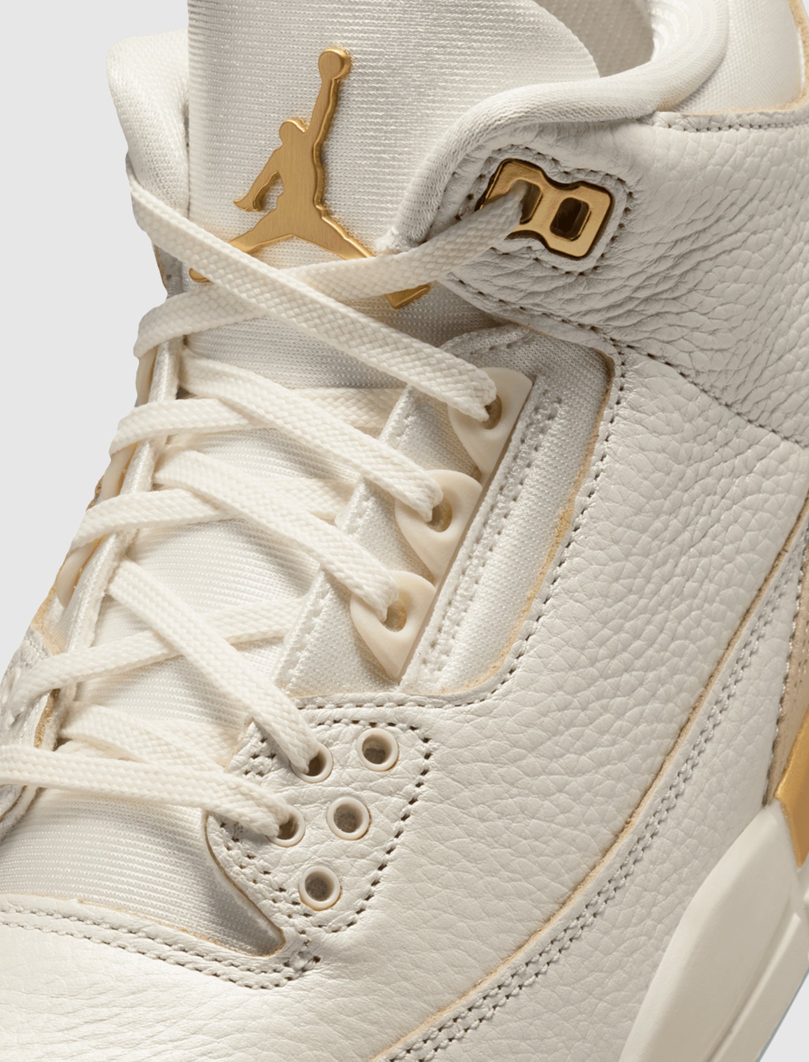 AIR JORDAN 3 &quot;SAIL AND PALE IVORY&quot;