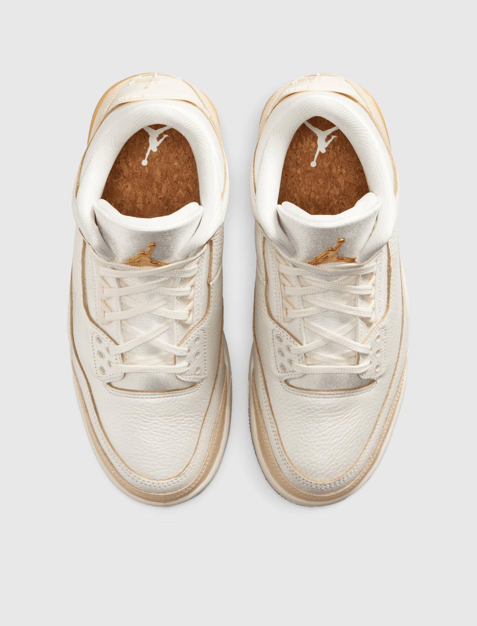 AIR JORDAN 3 &quot;SAIL AND PALE IVORY&quot;