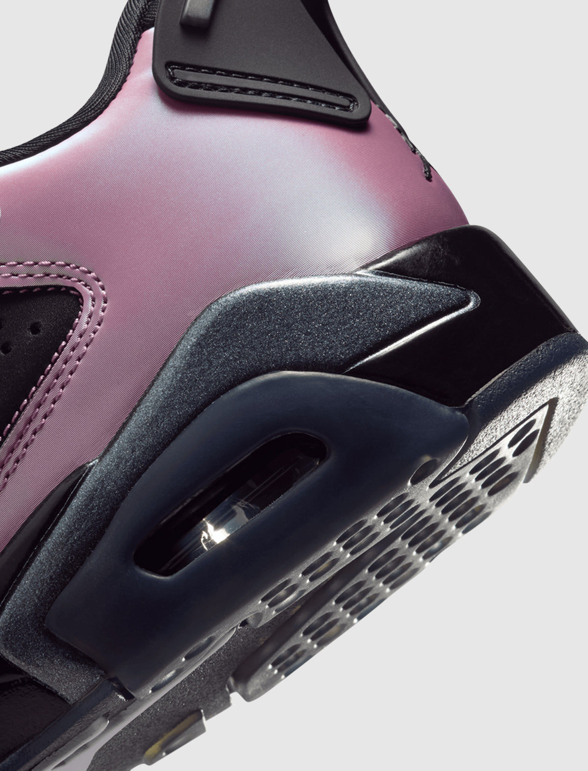 WOMEN'S AIR JORDAN 6 RETRO LOW