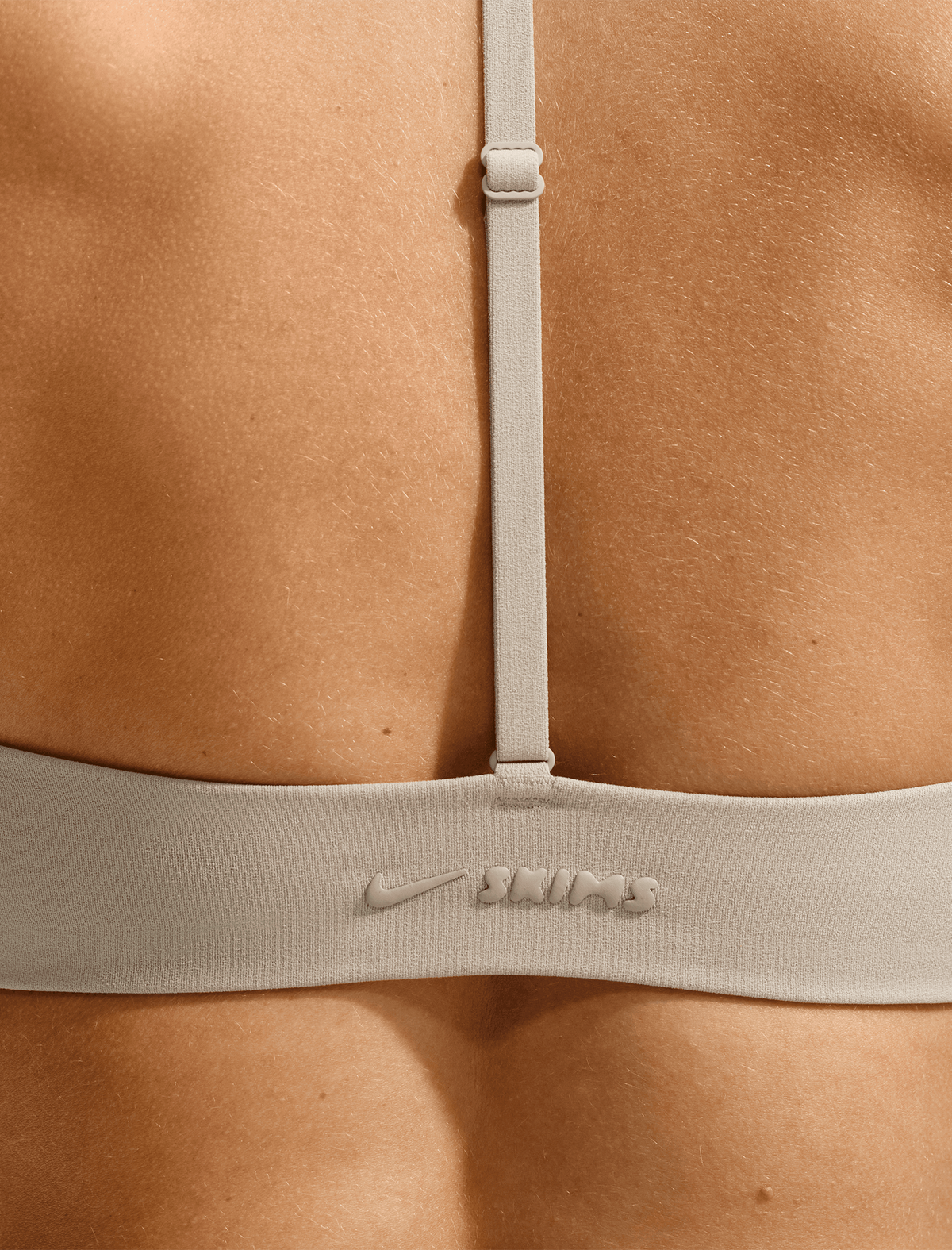 STUDIO STRETCH TRIANGLE SPORTS BRA