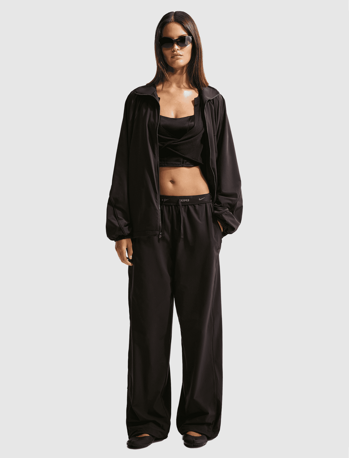 STRETCH NYLON OVERSIZED PANTS