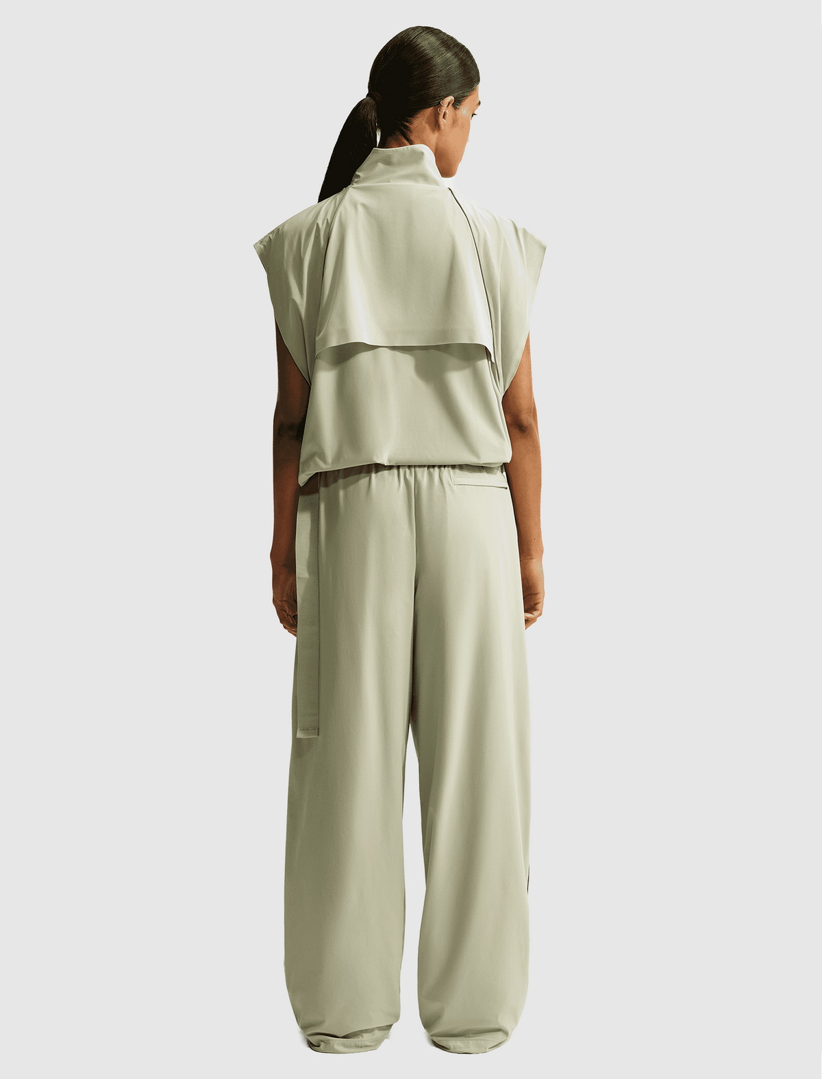 STRETCH NYLON OVERSIZED PANTS