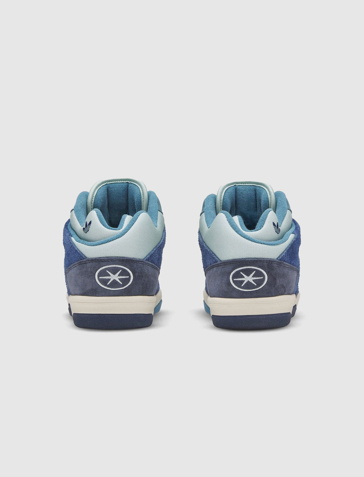 ADIDAS X BAD BUNNY BADBO 1.0