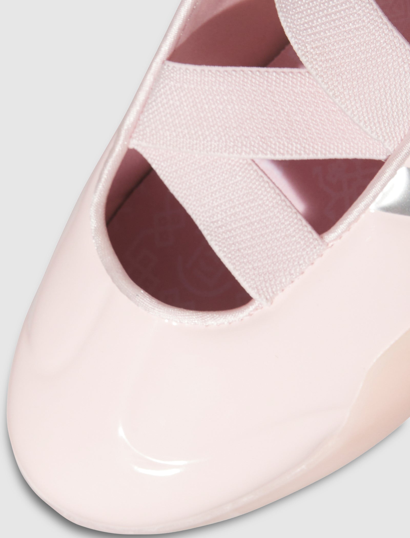 WOMEN'S TAEKWONDO BY EDISON CHEN "SANDY PINK/ SILVER METALLIC"