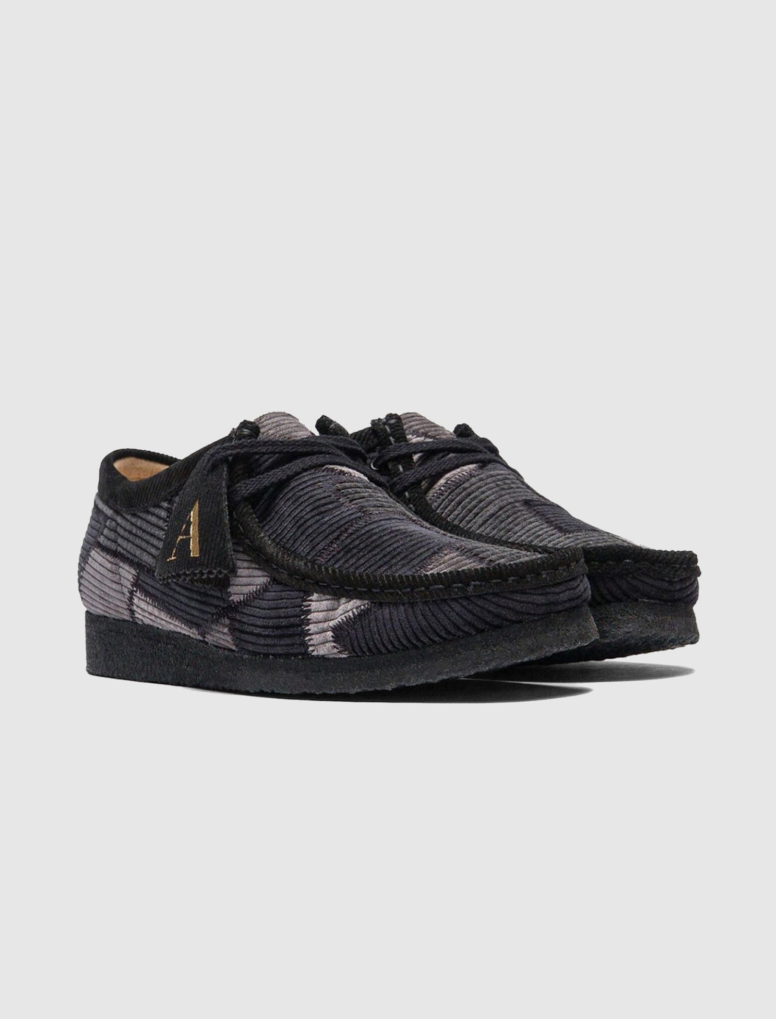 CLARKS X ALEALI MAY WALLABEE "GREY"