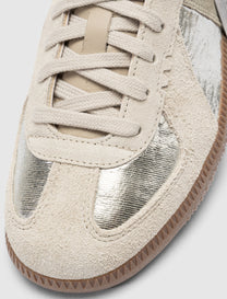 ADIDAS DO NOT DUPLICATE BW ARMY DECON BEACH HOUSE