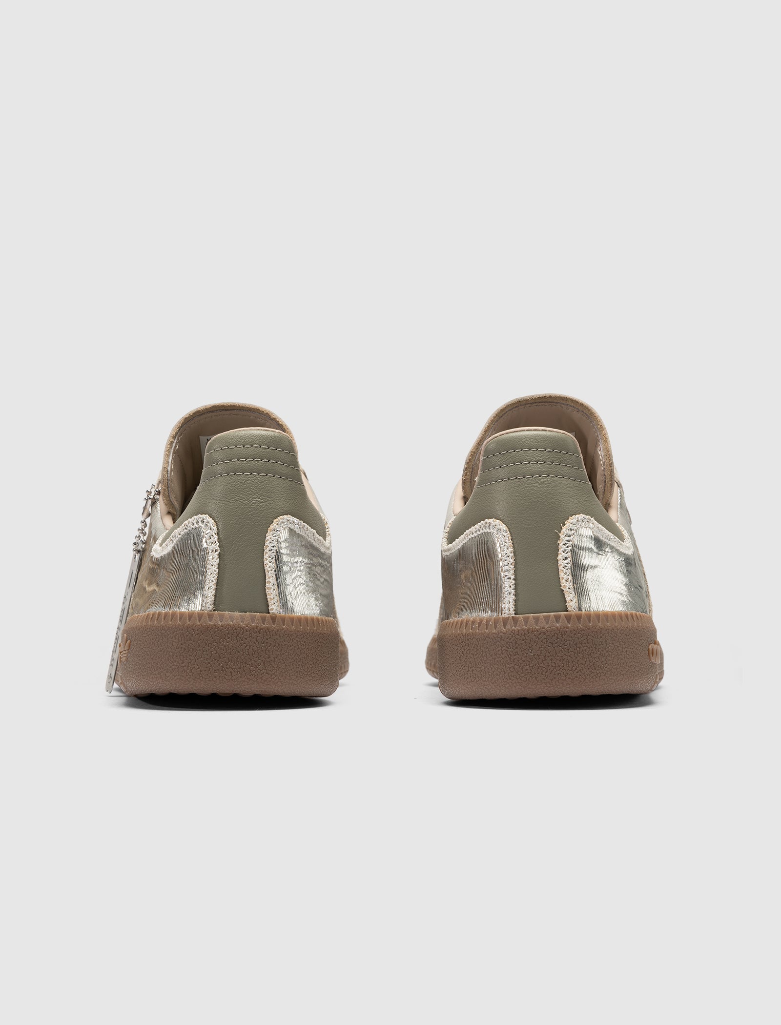 ADIDAS DO NOT DUPLICATE BW ARMY DECON BEACH HOUSE