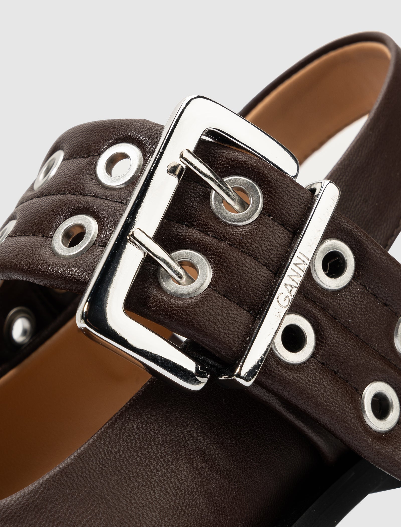 FEMININE BUCKLE BALLERINAS "BROWN"