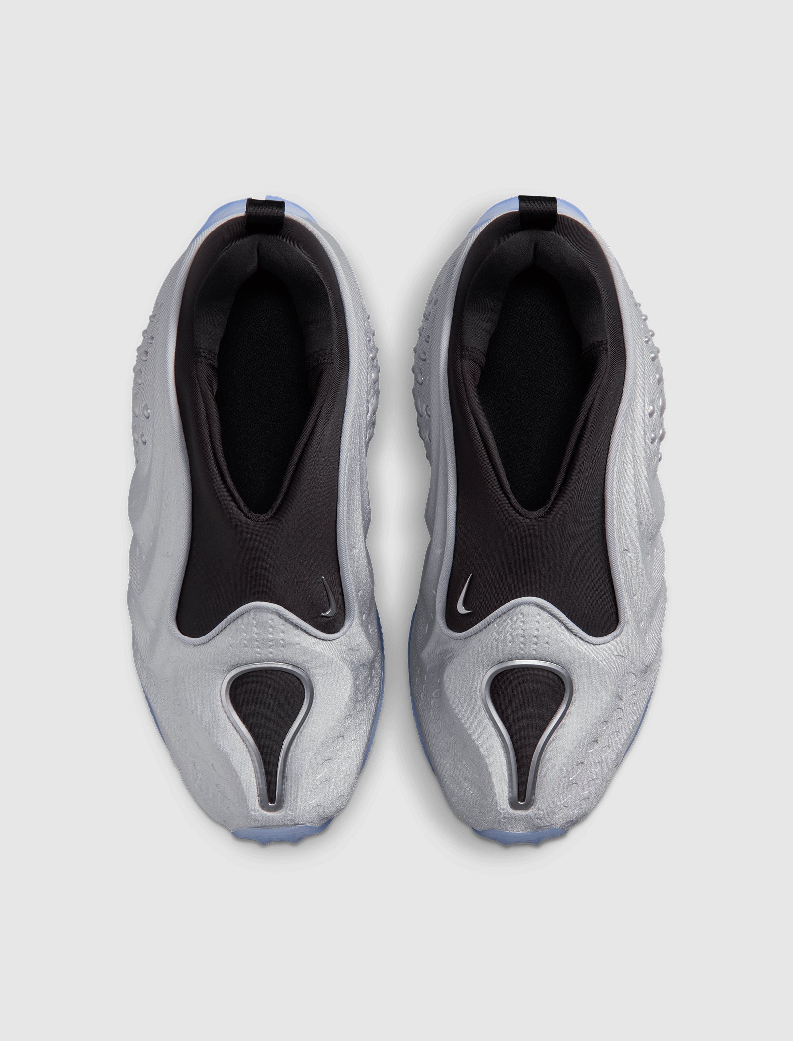 WOMEN'S FIRST SIGHT "METALLIC SILVER"