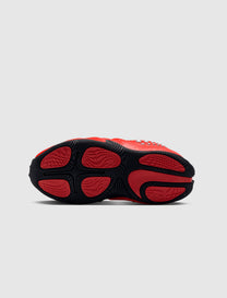 WOMEN'S NIKE FIRST SIGHT SHADOW