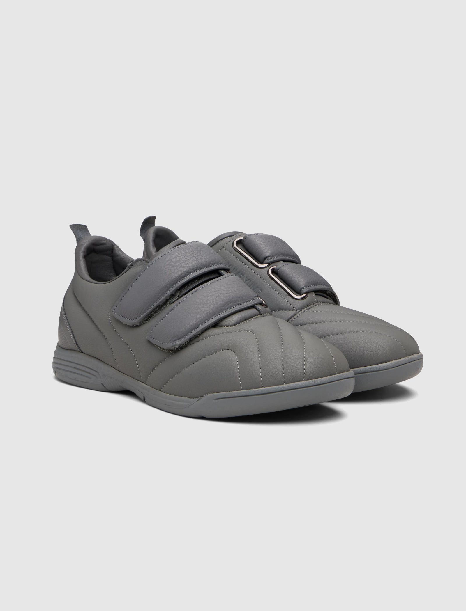 FOOTBALL SNEAKER