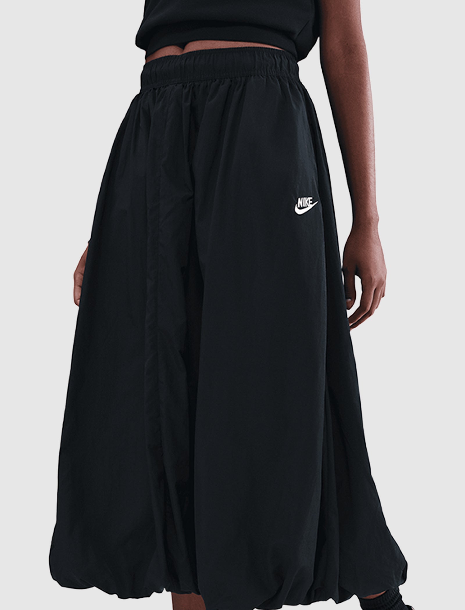 WINDRUNNER SKIRT