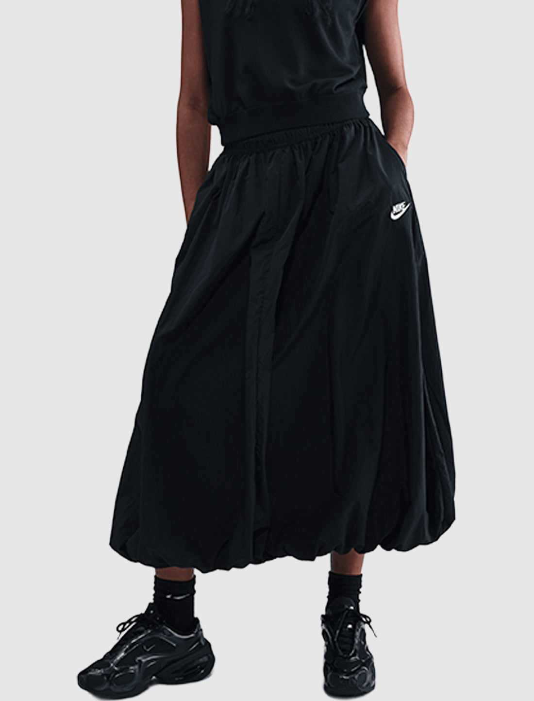 WINDRUNNER SKIRT