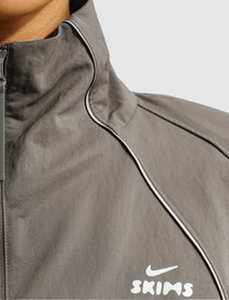 CRUNCHY NYLON CROPPED JACKET