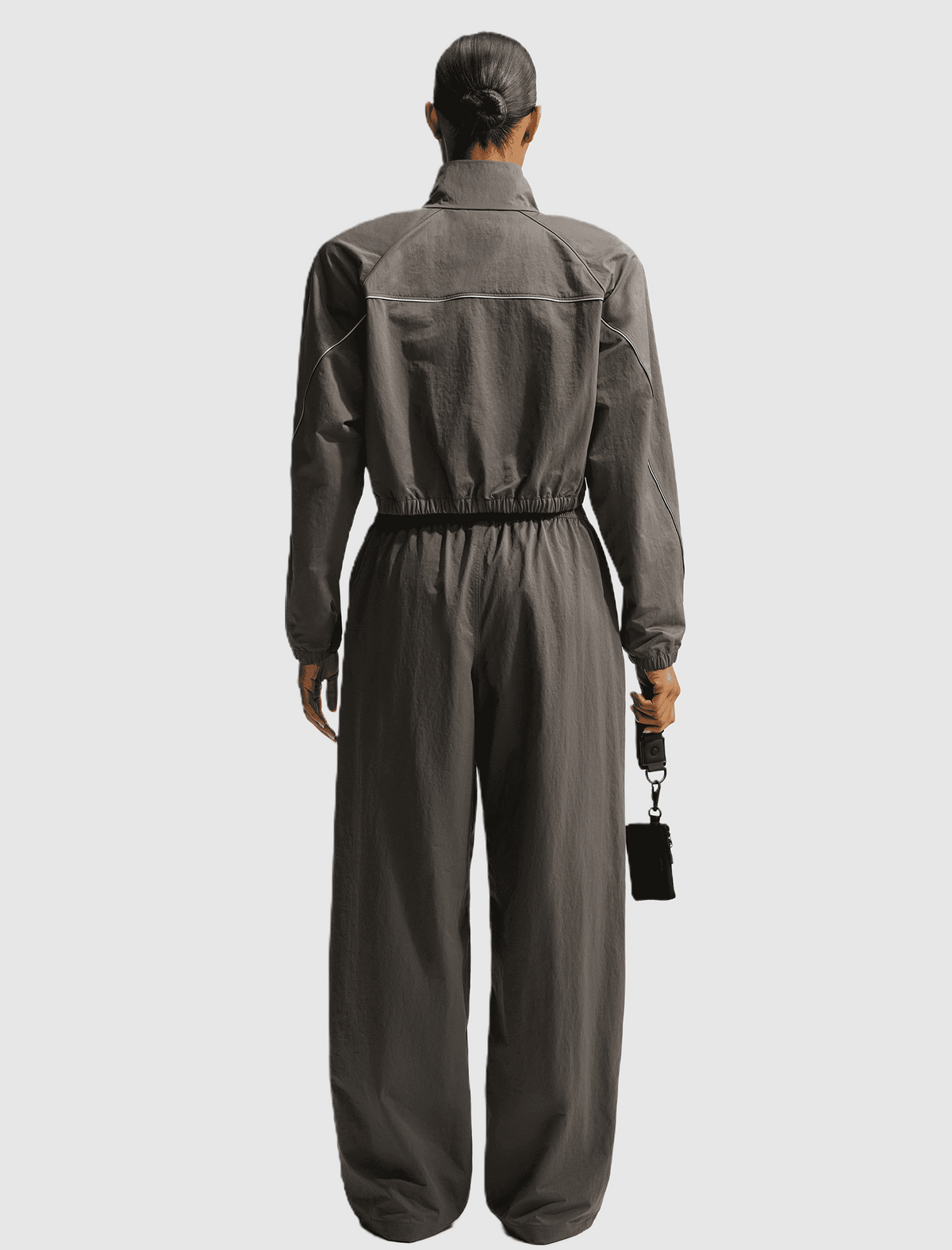 CRUNCHY NYLON CROPPED JACKET