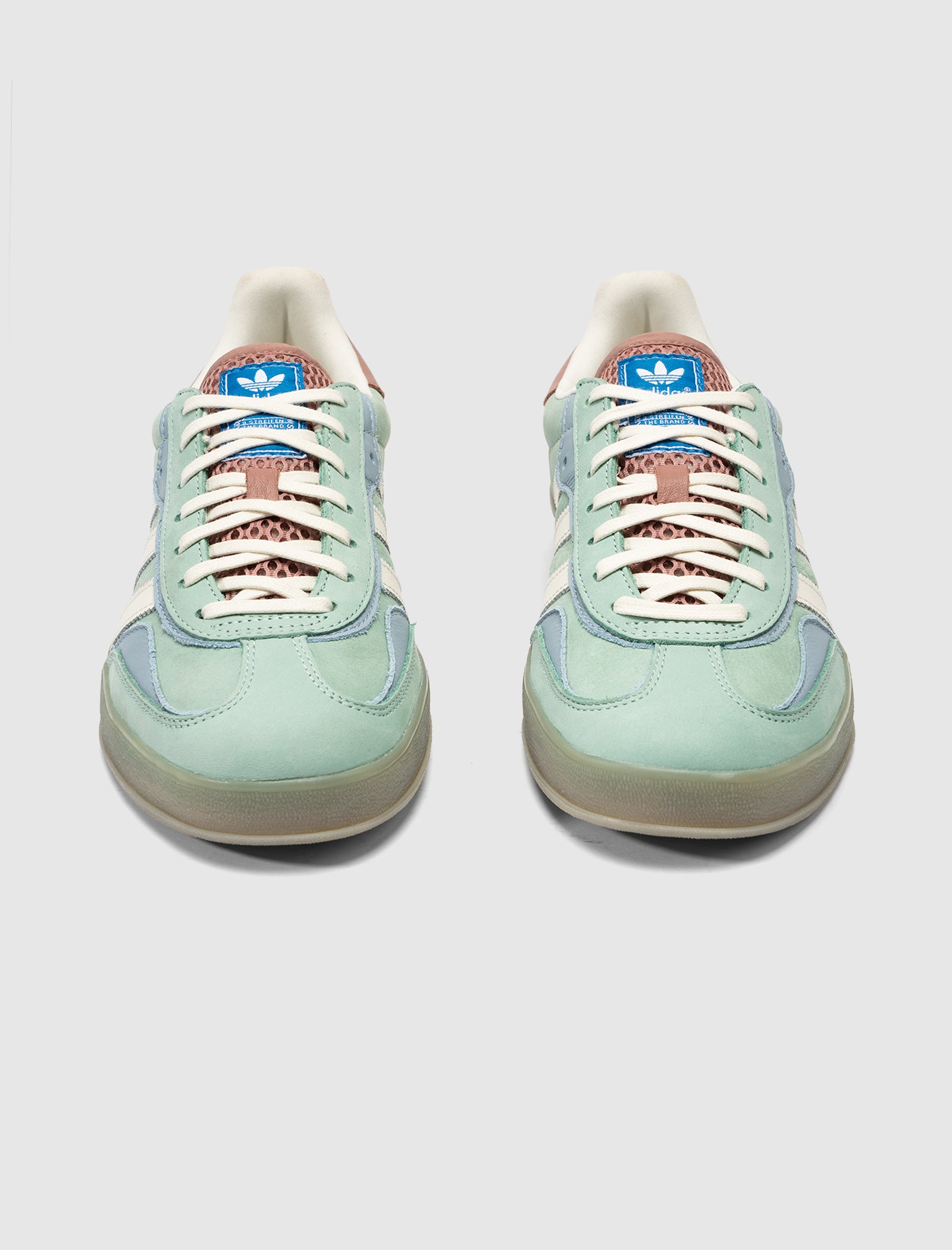 GAZELLE INDOOR