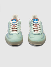 GAZELLE INDOOR