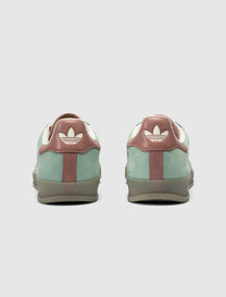 GAZELLE INDOOR