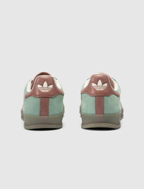 GAZELLE INDOOR