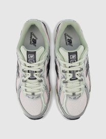 740 &quot;PINK GRANITE&quot;