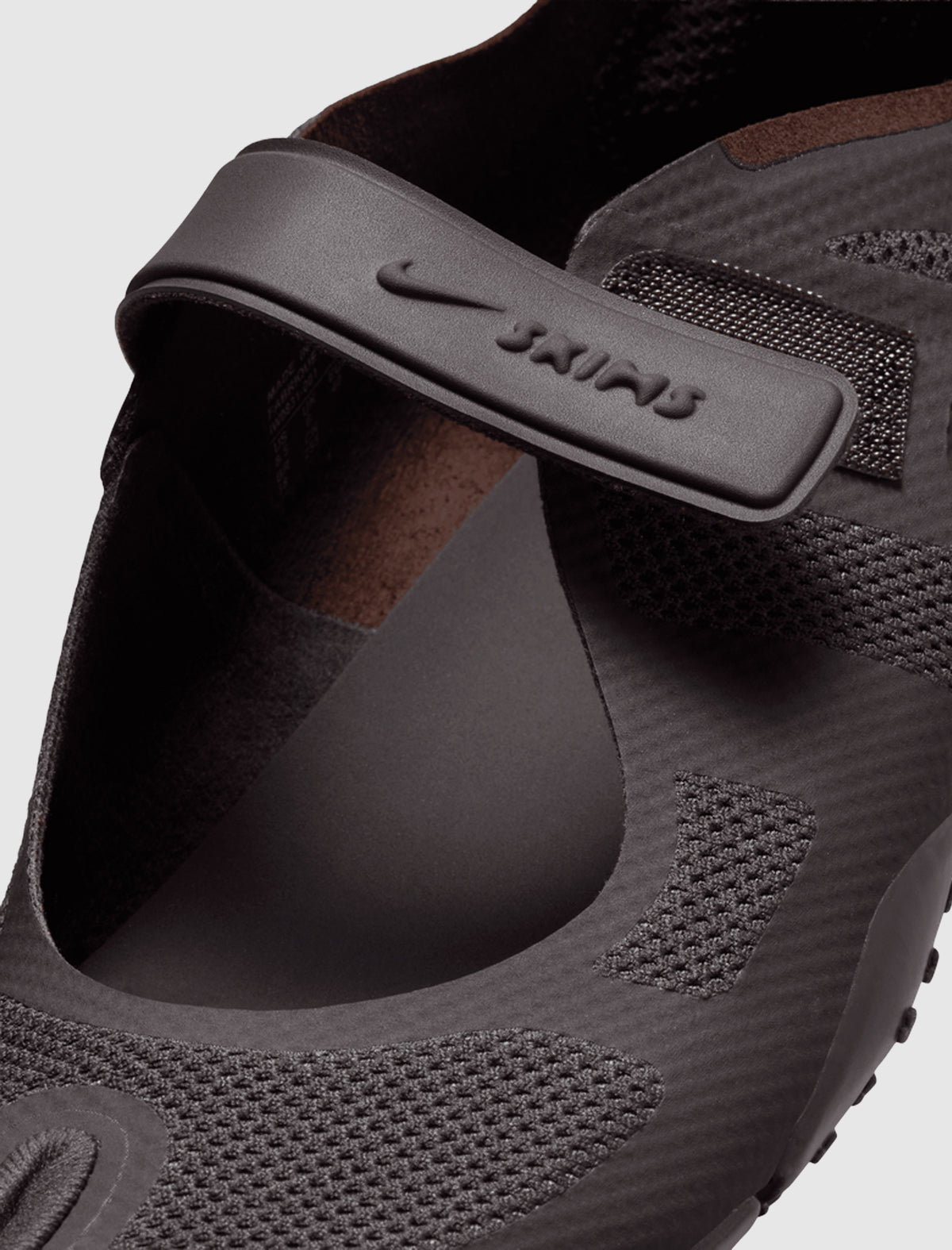 NIKESKIMS RIFT MESH