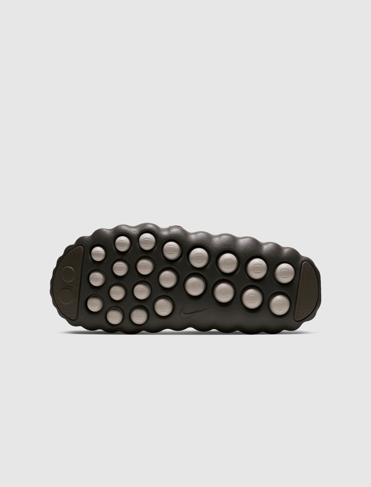 NIKE MIND 001 WOMEN'S PREGAME MULES