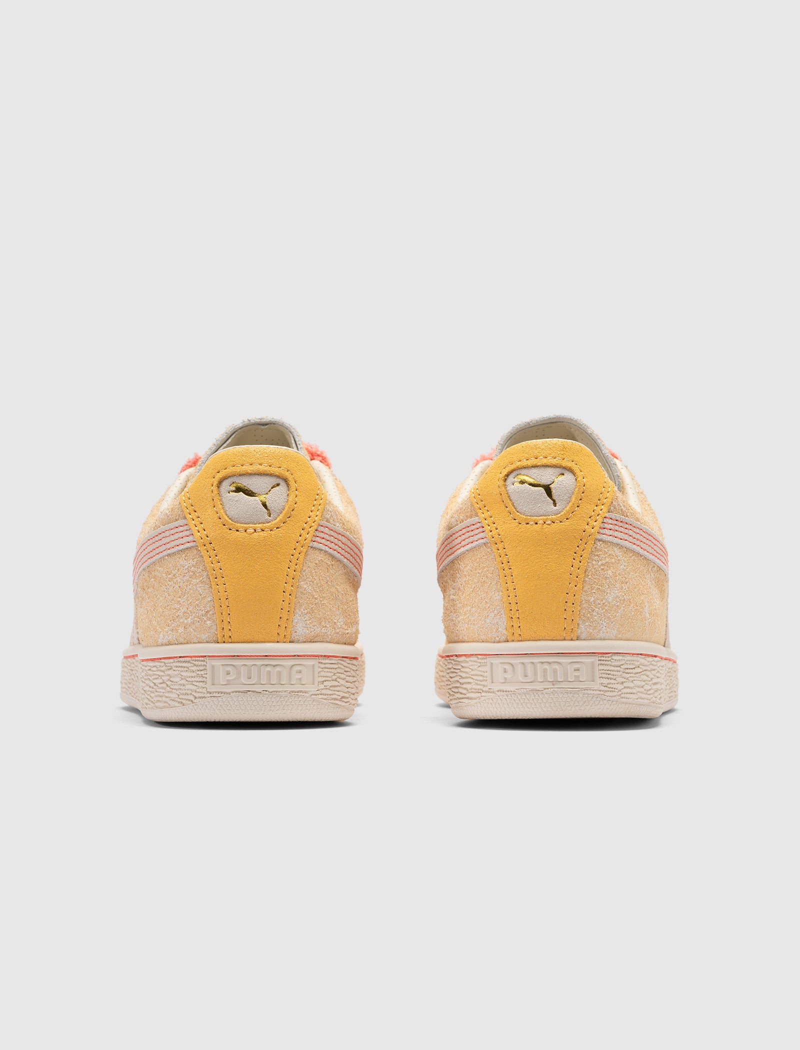 THE WHITAKER GRP SUEDE CODA ECHO POINTS (FLAXEN-ALPINE SNOW)