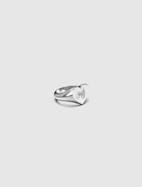 WARM WELCOME HEART RING