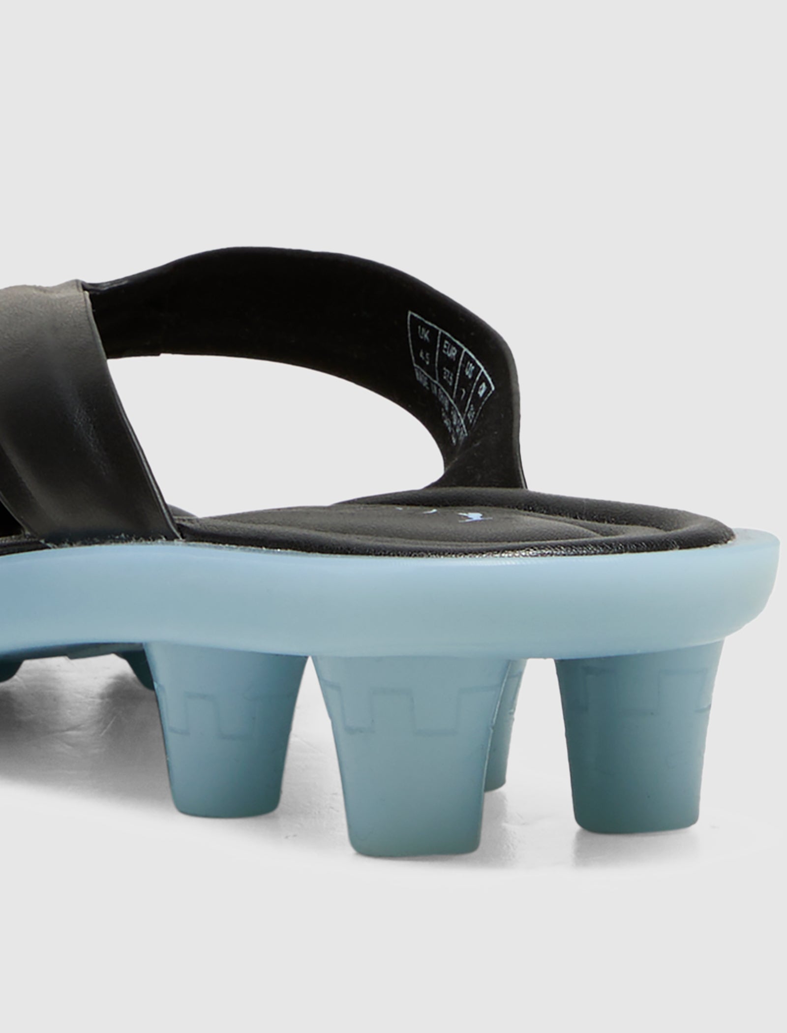 WOMEN'S FENTY CAT CLEAT L "BLACK/HAUTE TROPIC"