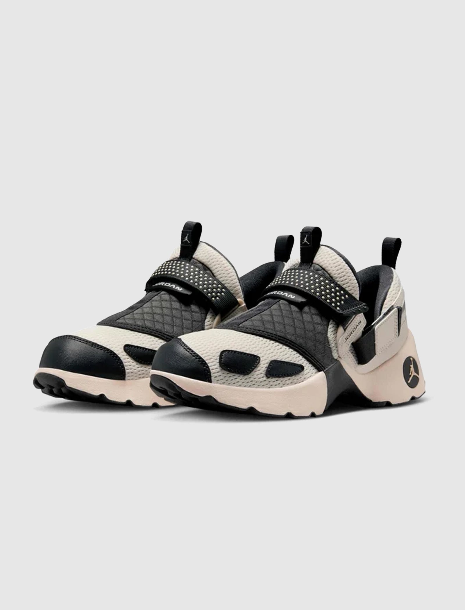 WOMEN'S TRUNNER LX  "LIGHT OREWOOD BROWN/ANTHRACITE"