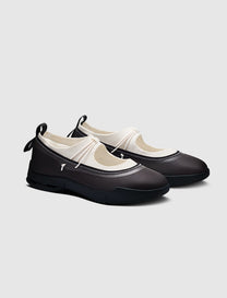 ZENDAYA X ON RUNNING CLOUDNOVA MOON SHOE